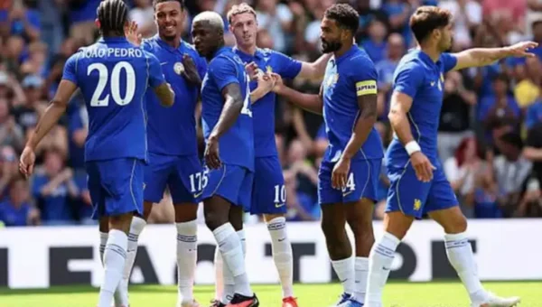 ليفربول وتشيلسي: مواجهة حاسمة في كأس الرابطة الإنجليزية